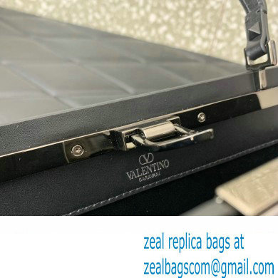 Valentino Rockstud Handbag In Calfskin Black 2024 - Click Image to Close