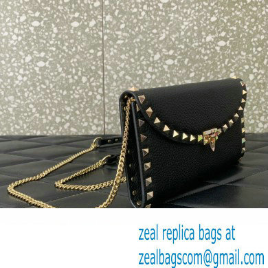 Valentino Rockstud Wallet With Chain in Grainy Calfskin Black 2024