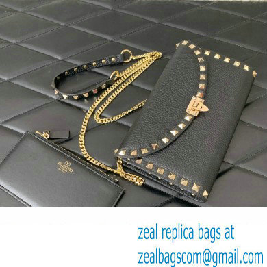 Valentino Rockstud Wallet With Chain in Grainy Calfskin Black 2024