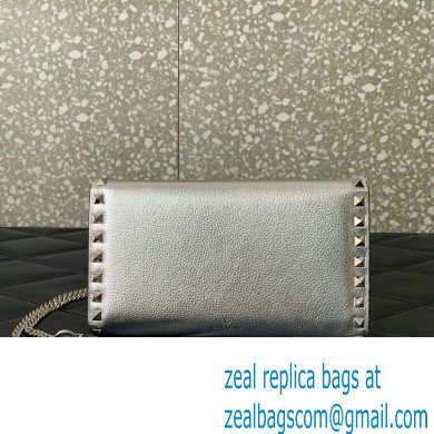 Valentino Rockstud Wallet With Chain in Grainy Calfskin Silver 2024