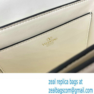 Valentino Rockstud23 Shoulder Bag In Smooth Calfskin 0240 White 2023 - Click Image to Close