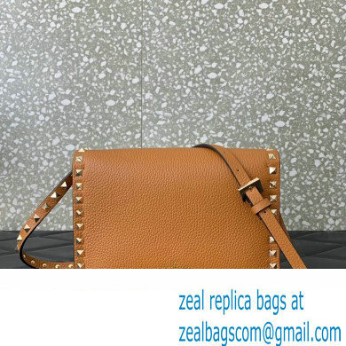 Valentino Small Rockstud Crossbody Bag in Grainy Calfskin Brown 2024 - Click Image to Close