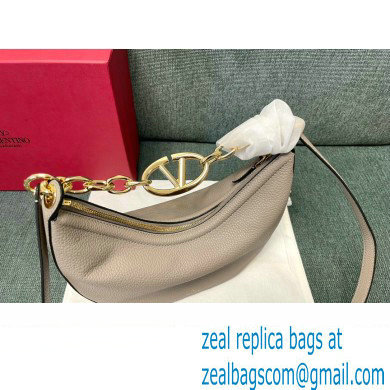 Valentino Small Vlogo Moon Hobo Bag In grainy calfskin Pale Gray With Chain - Click Image to Close