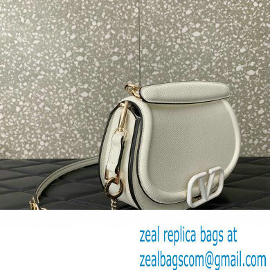 Valentino VSling Shoulder Bag in Grainy Calfskin With Tone-On-Tone Enamel 8030 White 2023 - Click Image to Close