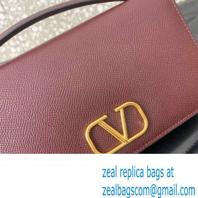 Valentino Vlogo Signature Wallet With Chain in Grainy Calfskin Burgundy 2024