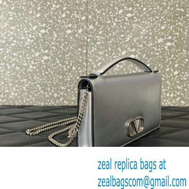 Valentino Vlogo Signature Wallet With Chain in Grainy Calfskin Silver 2024 - Click Image to Close