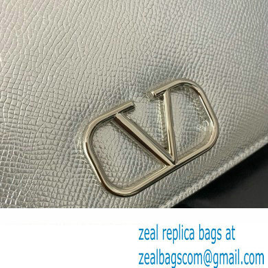 Valentino Vlogo Signature Wallet With Chain in Grainy Calfskin Silver 2024 - Click Image to Close