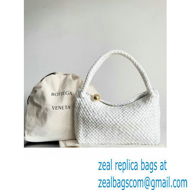 bottga veneta Tosca Shoulder Bag white 2024