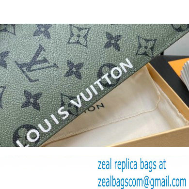 louis vuitton Brazza Wallet m82790 green 2022