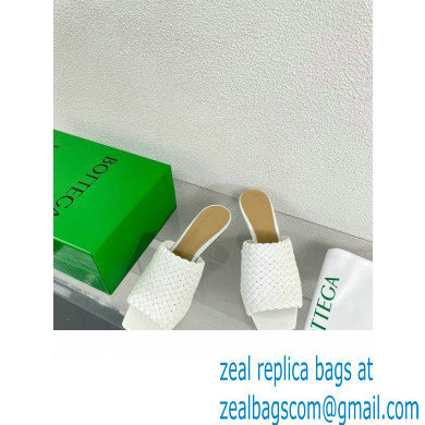 Bottega Veneta Mid Heel 4.5cm Intreccio Leather Knot Mules White 2024