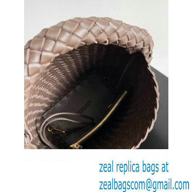 Bottega Veneta Small Cabat Bucket Small Intreccio leather bag FONDANT 2024