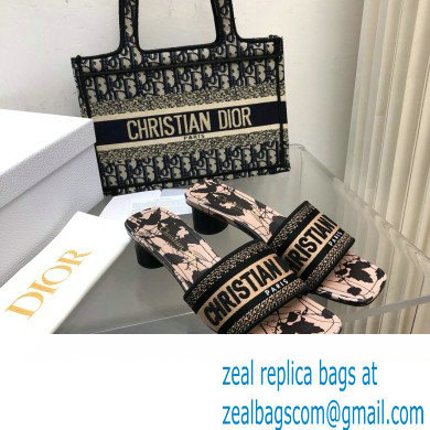 Dior Beige and Black Cotton Embroidered with Fleurs Mystiques Motif Dway Heeled Slide 2024