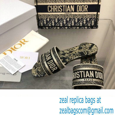 Dior Black and Gold-Tone Toile de Jouy Mexico Embroidered Cotton with Metallic Thread Dway Slide 2024
