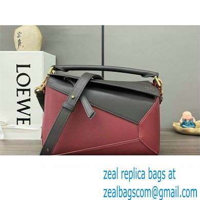 LOEWE Small Puzzle bag in classic calfskin Chocolate/Burgundy 2024