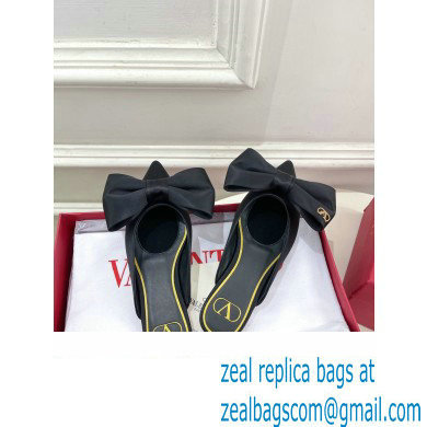 Valentino Un Chateau Bow Flat Mules Satin Black 2024
