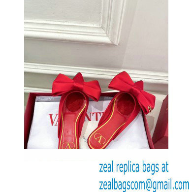 Valentino Un Chateau Bow Flat Mules Satin Red 2024