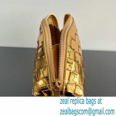Bottega Veneta Intrecciato metallic leather pouch gold 2024