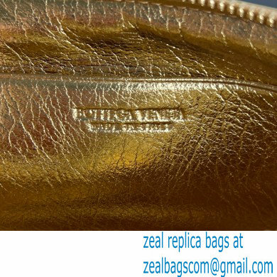 Bottega Veneta Intrecciato metallic leather pouch gold 2024