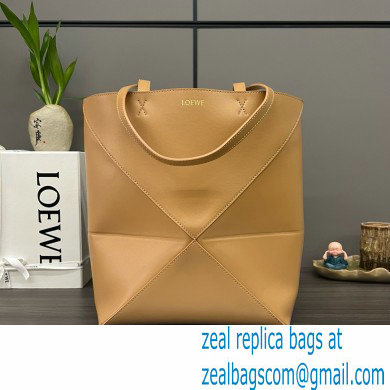 LOEWE Puzzle Fold Tote in shiny calfskin 052316 warm desert 2024