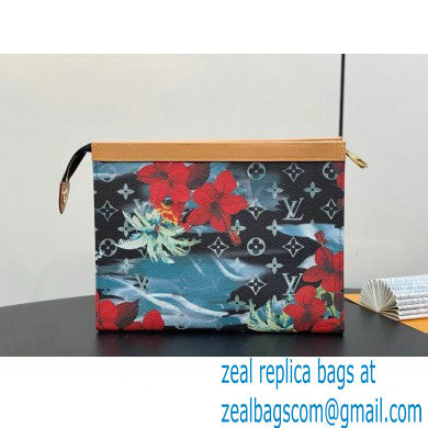 Louis Vuitton pochette voyage bag 03 2024